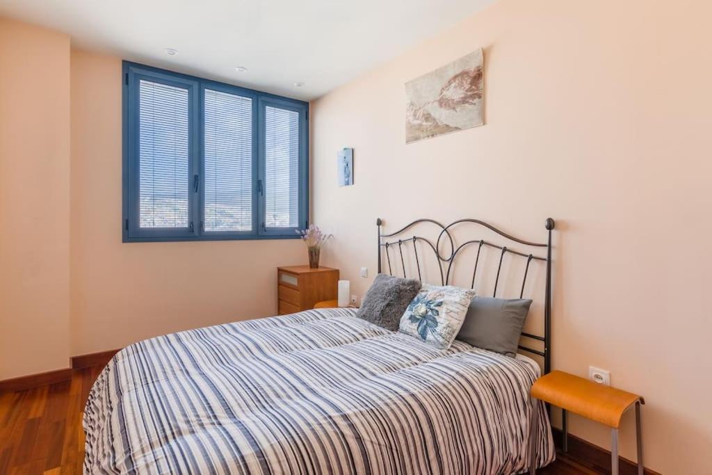 Apartamento Cruz Skyline: High Views Santa Cruz de Tenerife